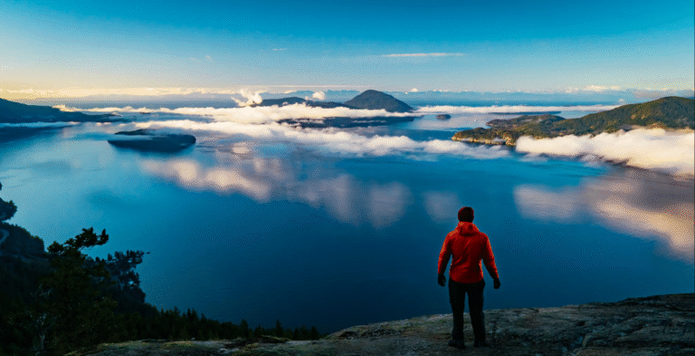 🏔 PNOA Presents: Tunnel Bluffs Day Hike / PNOA Tunnel Bluffs 单日徒步活动🔥