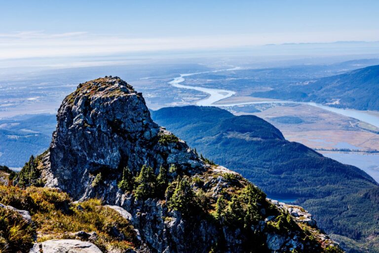 🎉 PNOA Golden Ears Summit Trail Day Hiking Adventure | PNOA金耳山顶步道一日远足冒险 🏞️